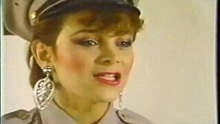 Моя коллекция на видеокассетах с шмелями - порно видео