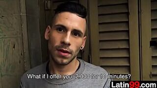 Вкусный мужик позволяет мне засунуть мой член в его тугое очко - порно видео