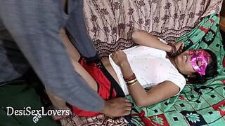 Возбужденную дези индийскую жену с большой задницей трахнули раком - Лучшее хинди порно - порно видео